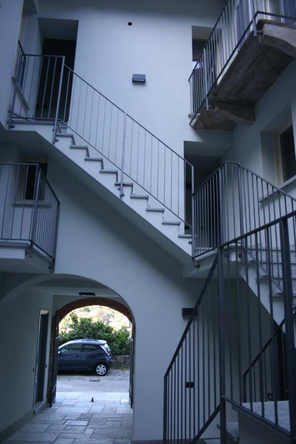 Appartamenti I Fiori Del Lago ลาเวโน ภายนอก รูปภาพ